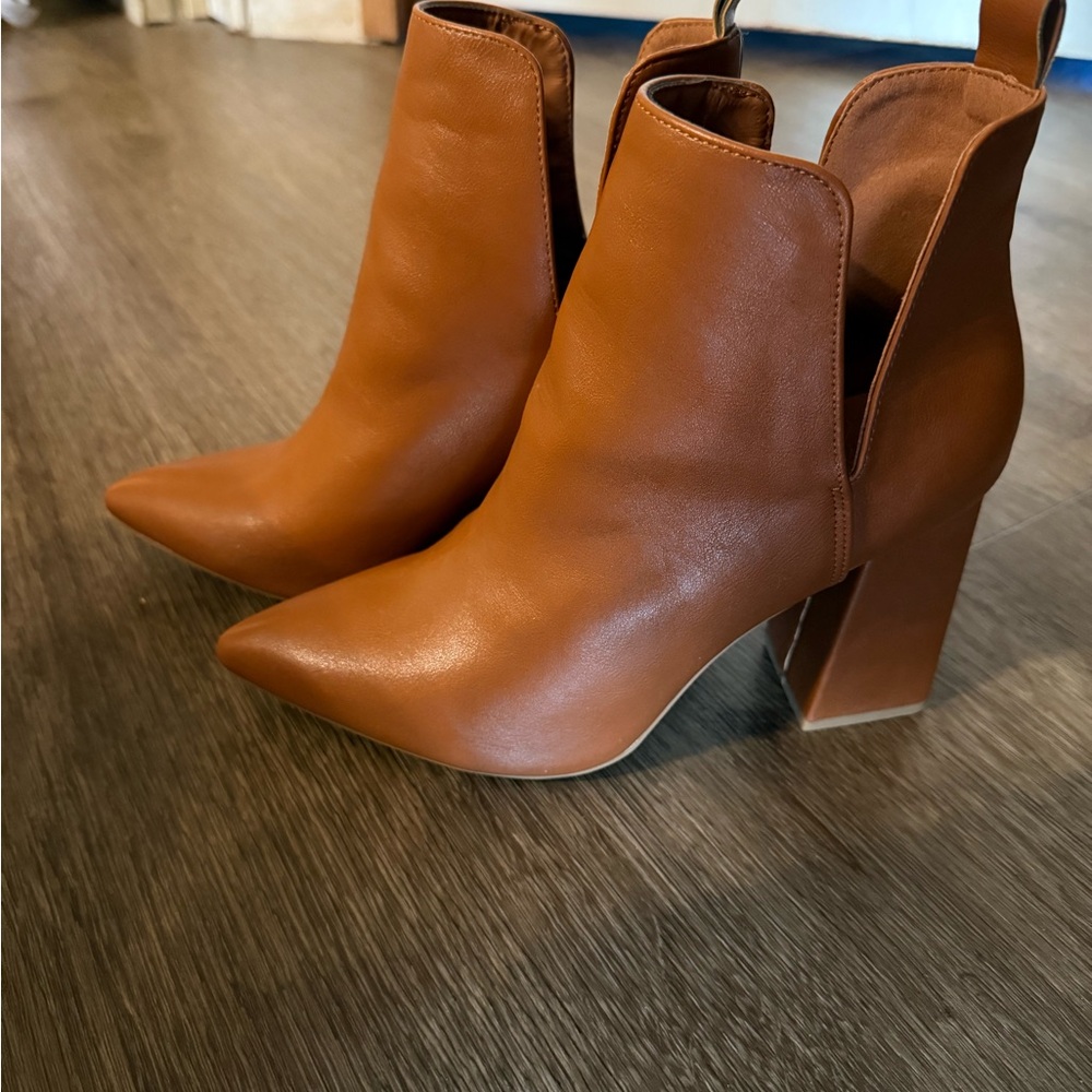 SHEIN Brown Ankle Booties